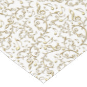 Goldblumenmusik-Muster auf Weiß oder irgendeiner Tischdecke (Schrägansicht)