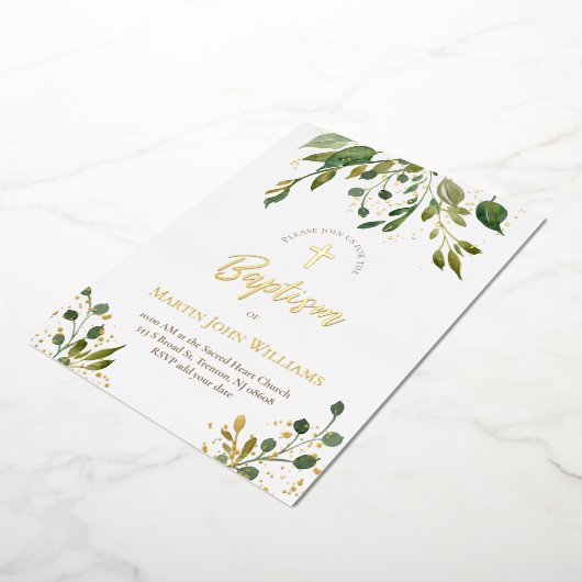 Golddetails Aquarellgrün Taufe Folieneinladung (Gedreht)