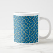 Goldeffekt, Blaues islamisches Muster Jumbo-Tasse (Rechts)