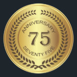 Golden 75. Jubiläum mit Lorbeerkranz-Aufkleber Runder Aufkleber<br><div class="desc">Goldener Retro-Effekt 75. (Hochzeit oder Firma) Jubiläum mit Lorbeerkranz-Aufkleber</div>