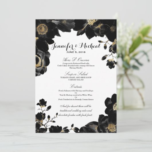 Golden Accented Black Floral Wedding Menu Menükarte (Stehend Vorderseite)