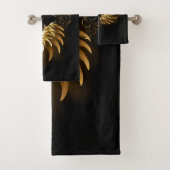 Golden Angel Wings auf schwarzem Hintergrund Badhandtuch Set (Insitu)