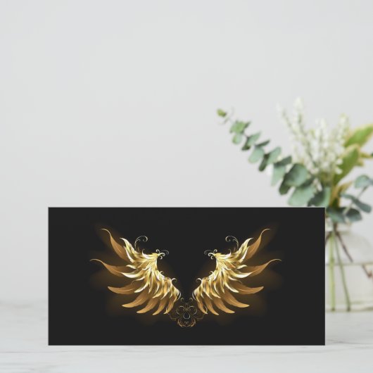 Golden Angel Wings auf schwarzem Hintergrund Karte (Stehend Vorderseite)