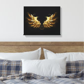 Golden Angel Wings auf schwarzem Hintergrund Leinwanddruck (Insitu (Schlafzimmer))