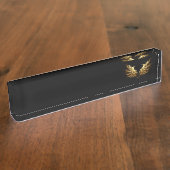 Golden Angel Wings auf schwarzem Hintergrund Namensplakette (Seite)