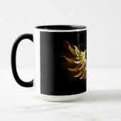 Golden Angel Wings auf schwarzem Hintergrund Tasse (Links)