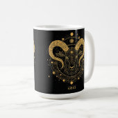 Golden Aries Zodiac Symbol mit Ornamenten Kaffeetasse (VorderseiteRechts)
