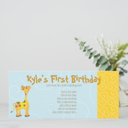 Golden Baby Giraffe Einladung (Stehend Vorderseite)