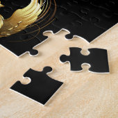 Golden Bird im schwarzen Hintergrund Puzzle (Seite)