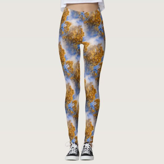 Golden Blätter Blue Sky Nattern Muster Leggings (Vorderseite)