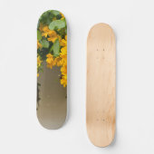 Golden Blossom Beauty Skateboard (Vorderseite)