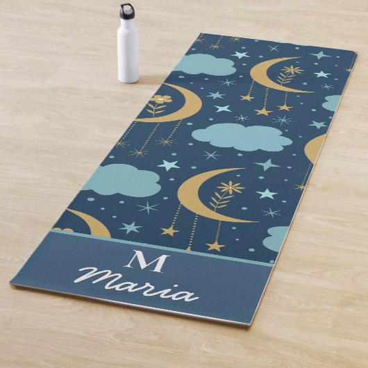 Golden Boho Moon mit Wolken Mit Monogramm Yogamatte (Beispiel)