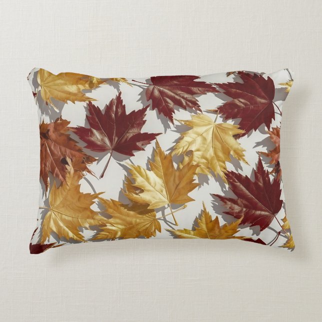 Golden Brown Maple Leaf Muster Dekokissen (Vorderseite)