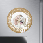 Golden Brown & White Christmas Wreath Foto Magnet<br><div class="desc">Holiday Foto Magnet mit einem einfachen Weihnachtskranz. Für eine weiter gehende Anpassung dieses Designs klicken Sie bitte auf die Schaltfläche "DESIGN TOOL" oben!</div>