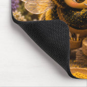 Golden Bumblebee in Bloom Dance.11 Mousepad (Ecke)