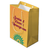 Golden Chakra BG Danke, dass Sie zurückkommen Mittlere Geschenktüte (Rückseite Schrägansicht)