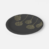Golden & Charcock Ornamente Elegante Festlichkeit Pappteller (Schrägansicht)