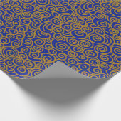 Golden Chinese Auspicious Clouds Pattern on Indigo Geschenkpapier (Ecke)
