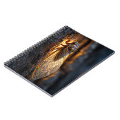 Golden Cicada Glow Notebook Notizblock (Linke Seite)