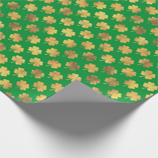 Golden Clover Pattern St. Patrick's Day Geschenkpapier (Ecke)
