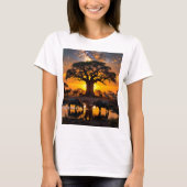 Golden Cosmic Watering Hole Sunset T-Shirt (Vorderseite)