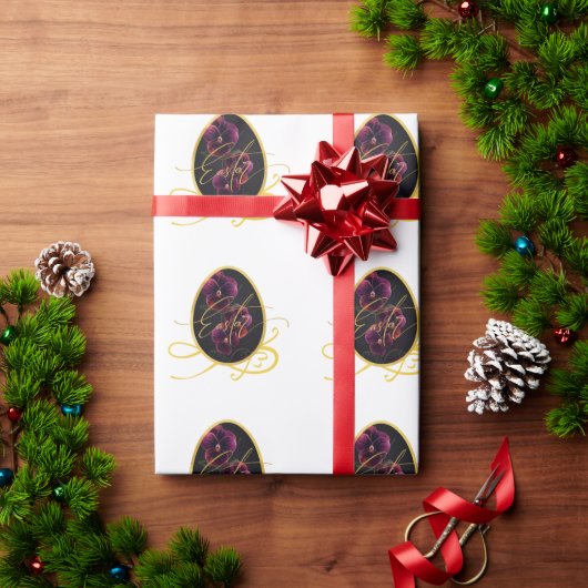Golden Easter Egg and Elegant Iris Geschenkpapier (Feiertagsgeschenk)