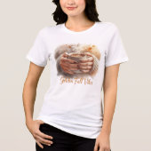 Golden Fall Vibes T-Shirt – Cozy Autumn Coffee Tee (Vorderseite)