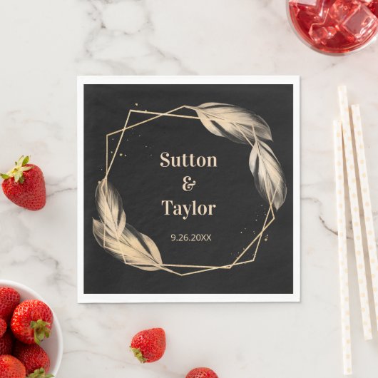 Golden Feathers on Black Probe Dinner Serviette (Beispiel)