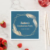 Golden Feathers on Navy Graduation Party Serviette (Beispiel)