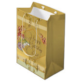 Golden Floral Geburtstagsgeschenktasche Mittlere Geschenktüte (Vorderseite Schrägansicht)