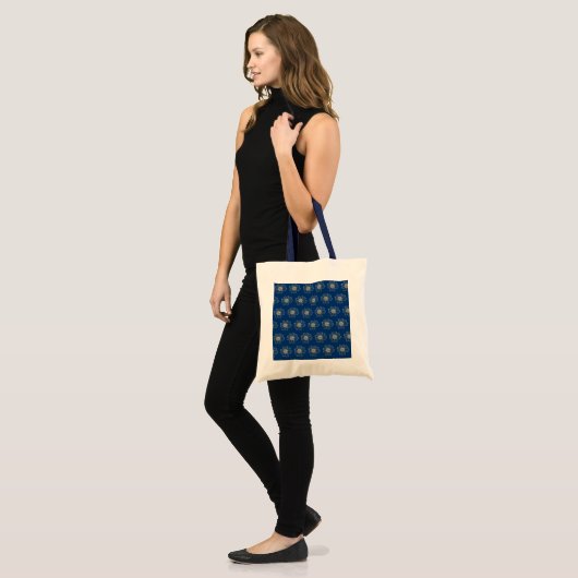 Golden Floral Pattern Navy Blue Tobag Tragetasche (Vorderseite (Model))