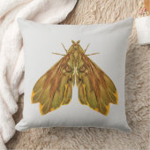 Golden Forest Moth – Surreal Nature Form Kissen (Decke)