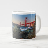 Golden Gate Bridge at Dusk| San Francisco Jumbo-Tasse (Vorderseite Rechts)