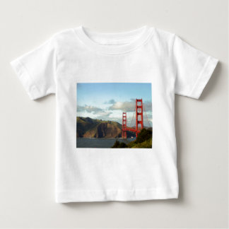 Golden gate bridge baby t-shirt