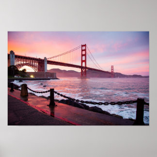 Golden Gate Bridge bei Dämmerung Poster