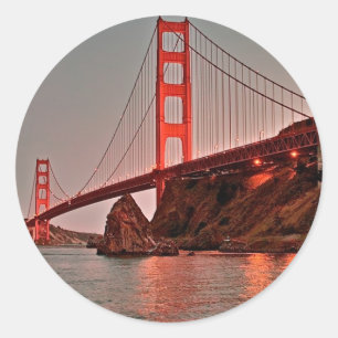 Golden Gate Bridge bei Sonnenuntergang Runder Aufkleber