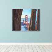 Golden Gate Bridge durch Cypress Trees Leinwanddruck (Insitu (Holzboden))