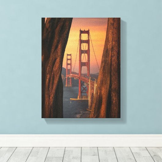 Golden Gate Bridge Foto zwischen zwei Bäumen Leinwanddruck (Insitu (Holzboden))