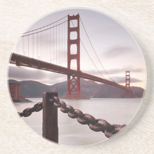 Golden gate bridge gegen Berge Getränkeuntersetzer (Vorne)