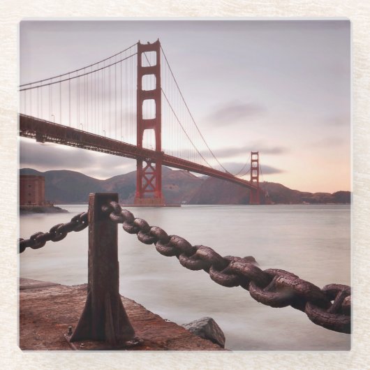 Golden gate bridge gegen Berge Glasuntersetzer (Vorderseite)