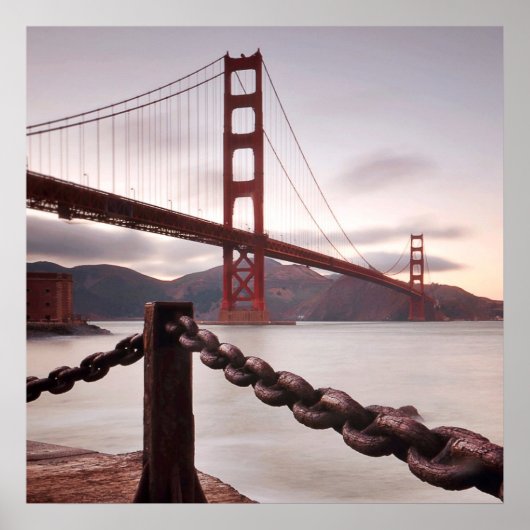 Golden Gate Bridge gegen Berge Poster (Vorne)