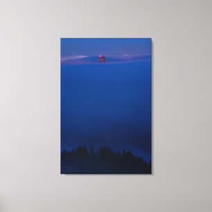 Golden Gate Bridge im Nebel bei Nacht Leinwanddruck