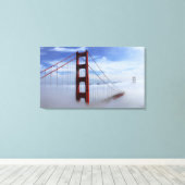 Golden Gate Bridge in Wolken verschluckt Leinwanddruck (Insitu (Holzboden))
