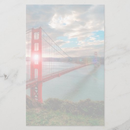 Golden Gate Bridge mit Sonnenschein durch. Briefpapier (Vorderseite)