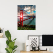 Golden Gate Bridge mit Sonnenschein durch. Poster (Heimbüro)