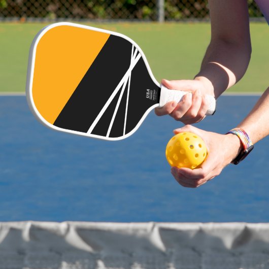 Golden gelbe Schwarz-weiße Streifen - Farbblock Sp Pickleball Schläger (InSitu)