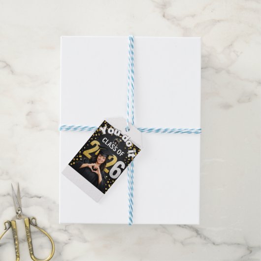 Golden Graduation Celebration Card – Congratulatio Geschenkanhänger (Mit Garn)