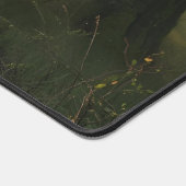 Golden Grove Sunrise – Tranquil Sunlit Forest Stre Schreibtischunterlage (Ecke)