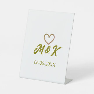 Golden heart wedding couple name letter modern  sockelschild