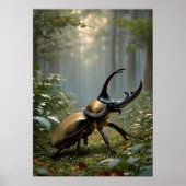 Golden Horned Käfer im verzauberten Wald Poster (Vorne)